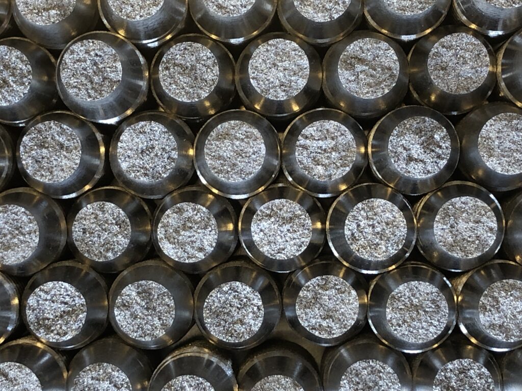 Bruchflächen von Zugproben aus Aluminium